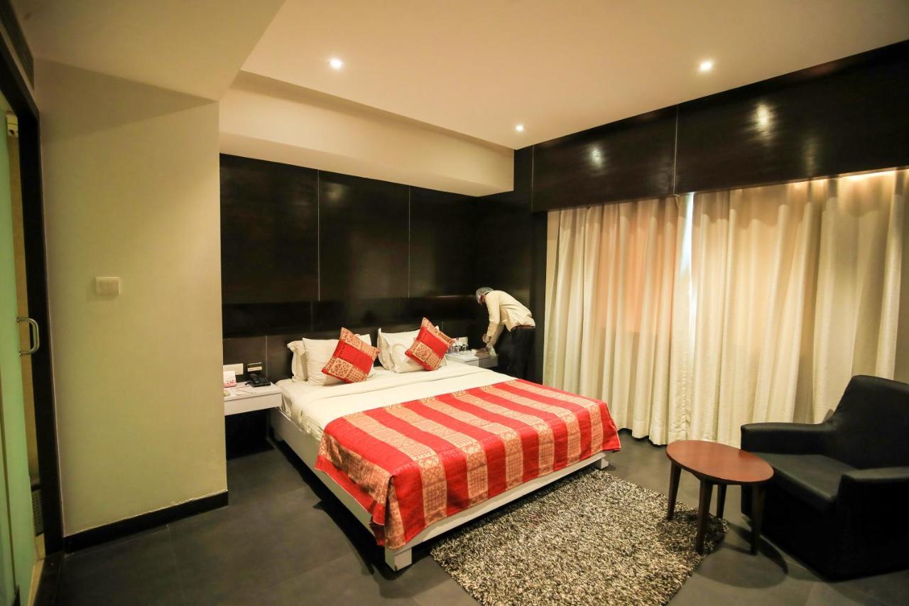 Hotel German Palace Near To Airport Gandhinagar Exterior foto