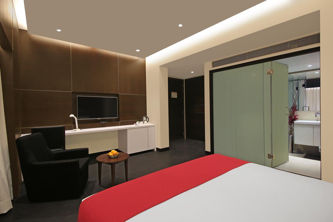 Hotel German Palace Near To Airport Gandhinagar Exterior foto
