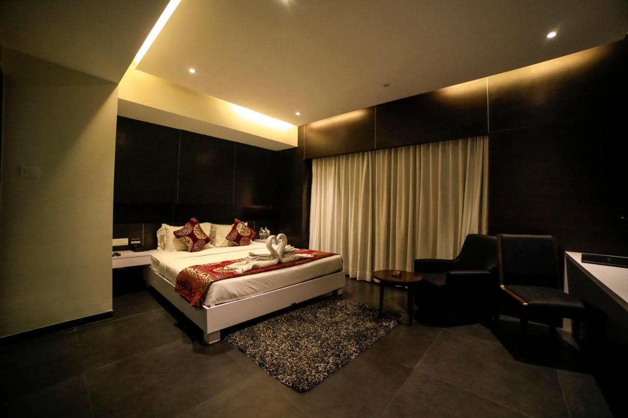 Hotel German Palace Near To Airport Gandhinagar Exterior foto